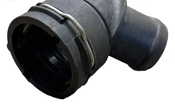 Volkswagen PASSAT B6 Engine coolant pipe/hose 6Q0122291E