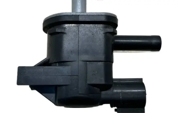 Toyota Yaris Valve vacuum OYT26141 90910-12276