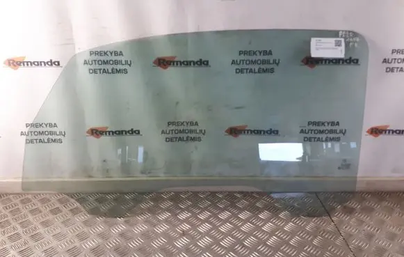 Peugeot 1007 Front door window/glass (coupe) 