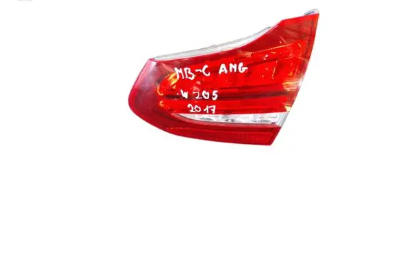 Tailgate rear/tail lights