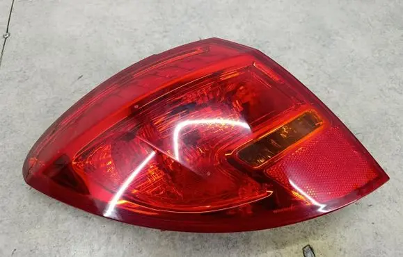 Opel Meriva B Rear/tail lights 21630101