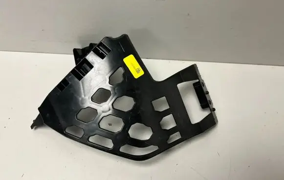 BMW X7 G07 Front bumper mounting bracket 9881245