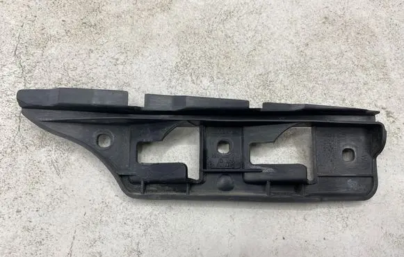 Volkswagen Golf V Front bumper mounting bracket 1K0807184