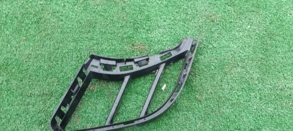 BMW 4 G22 G23 G24 G26 Front bumper lower grill 8081682 15857711