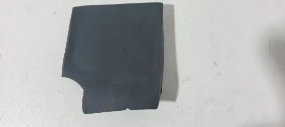 Rear fender molding trim