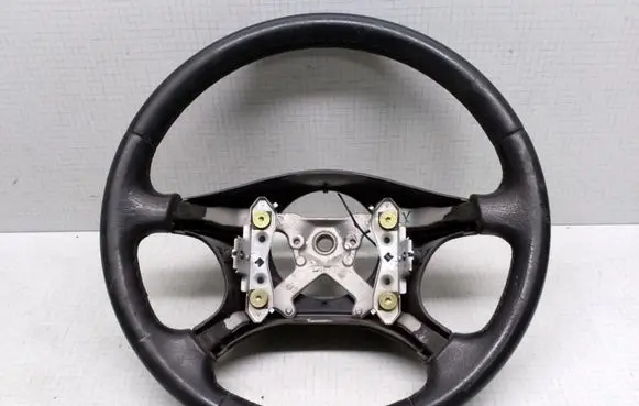 Toyota Avensis T220 Steering wheel
