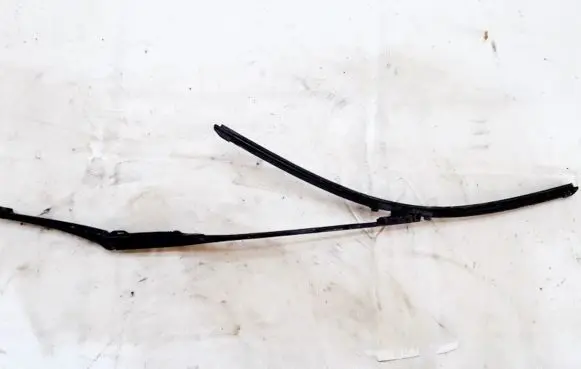 Audi A3 S3 8P Front wiper blade arm 8p2955408a
