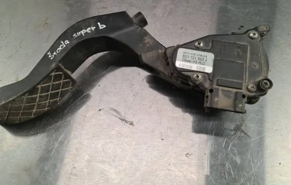 Audi A6 S6 C5 4B Accelerator throttle pedal 8D1721523J 6PV00837603 033103