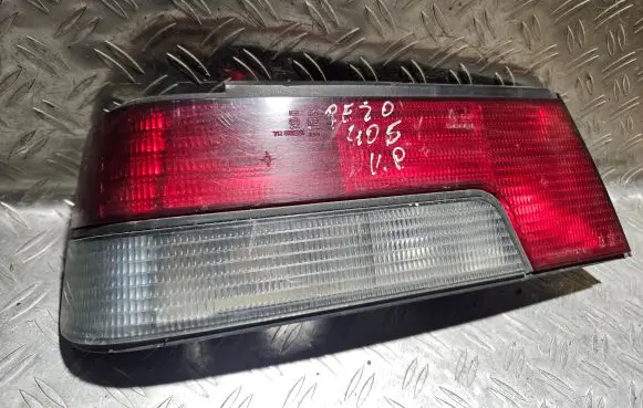 Peugeot 405 Rear/tail lights 7R011201 02434