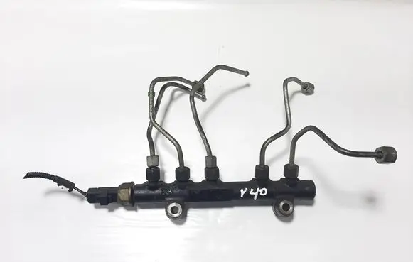 Volvo V40 Fuel main line pipe 9685297580