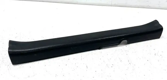 Hyundai i40 Front sill trim cover 858813Z000
