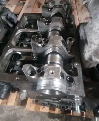 Skoda Fabia Mk2 (5J) Engine head 