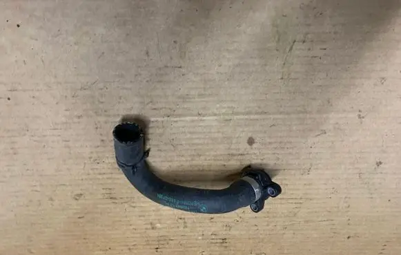 BMW X3 F25 Engine coolant pipe/hose 7603514