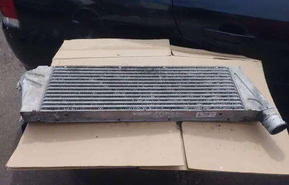Renault Megane II Intercooler radiator 8200115540A 0029359