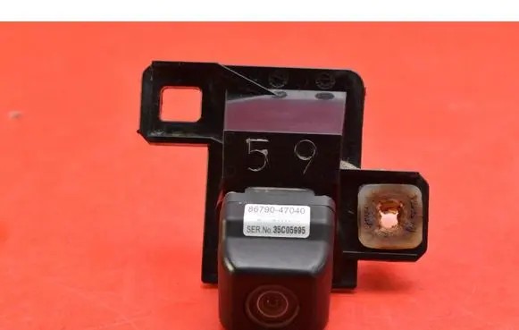Toyota Prius+ (ZVW40) Reversing camera 8679047040