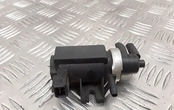 Volvo S40, V40 Turbo solenoid valve 80618057 72190343