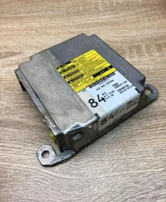 Toyota Avensis T250 Airbag control unit/module 8917005120