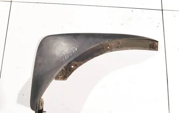 Mazda CX-7 Front mudguard e64551881