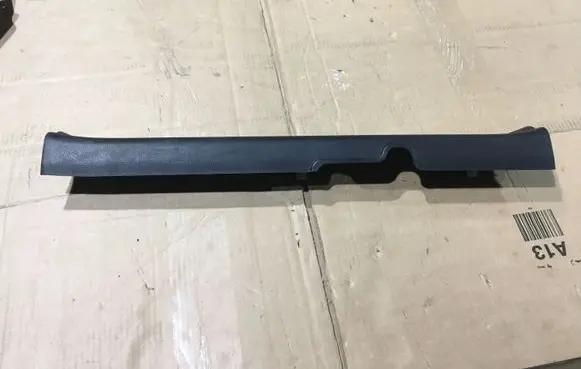 Hyundai i40 Front sill trim cover 858813Z000