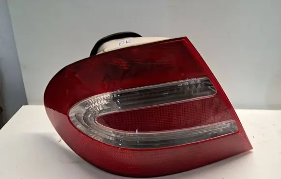 Mercedes-Benz CLK A209 C209 Rear/tail lights A2098200164