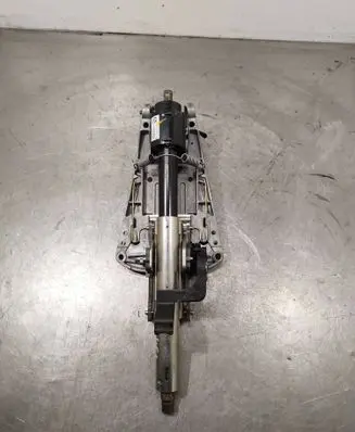 Mercedes-Benz GLK (X204) Steering wheel axle A2044603616
