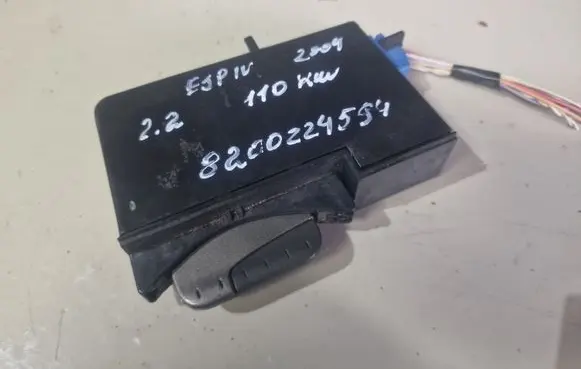 Renault Espace - Grand espace IV Ignition key card reader 8200224594