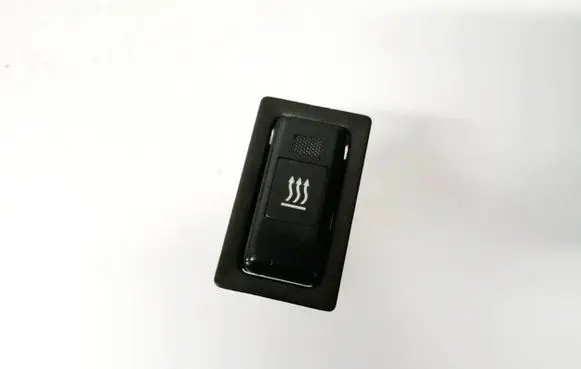 Windscreen/window heater switch