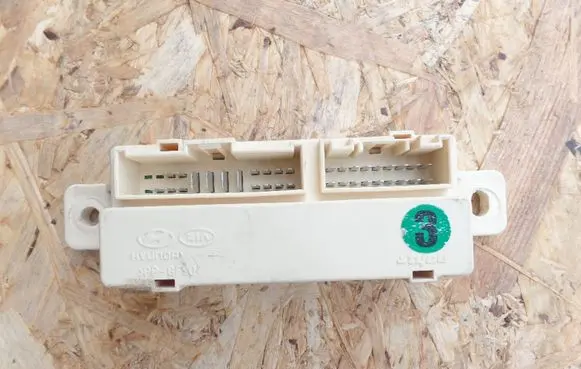 Hyundai i30 Door central lock control unit/module 919402H130