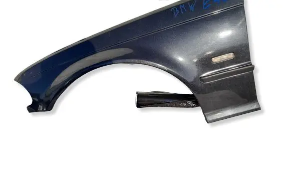 BMW 3 E46 Fender 1029C846
