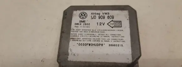Volkswagen Golf IV Airbag control unit/module 1J0909609