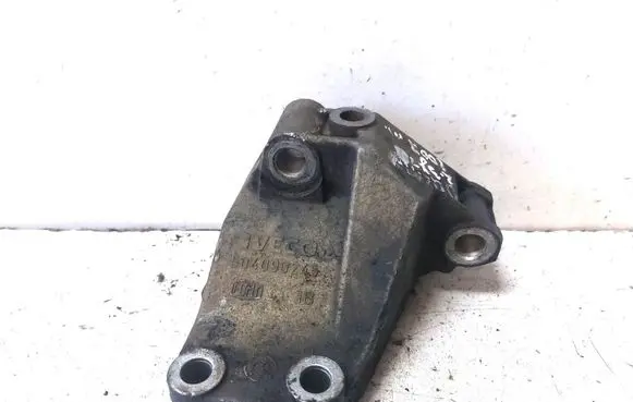 Fiat Ducato Engine mounting bracket 504090245