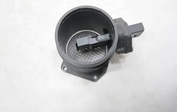 Audi A4 S4 B6 8E 8H Mass air flow meter 06B133471A 0280218058