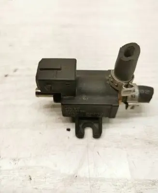 Volvo V60 Turbo solenoid valve 31219138 20121030 70222100