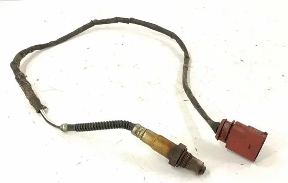 Volkswagen PASSAT B6 Lambda probe sensor 07D906262B