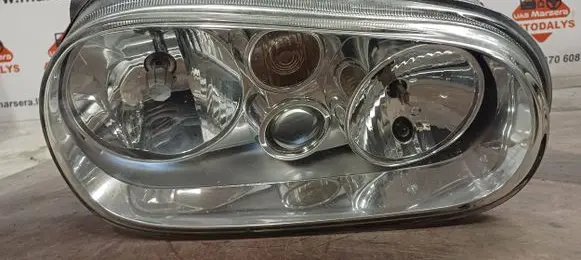 Volkswagen Golf IV Headlight/headlamp D1S5306