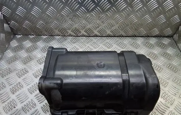 Volkswagen Golf Cross Other engine bay part 03C103502G