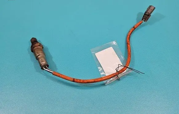 Dacia Sandero Lambda probe sensor F8201547922 IMPRK1463713