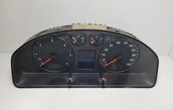 Volkswagen Transporter - Caravelle T5 Speedometer (instrument cluster) 88311346