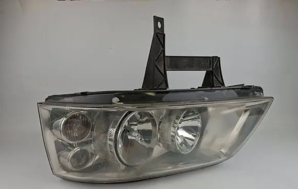 Volkswagen Transporter - Caravelle T5 Headlight/headlamp 7H1941015L 0301195201