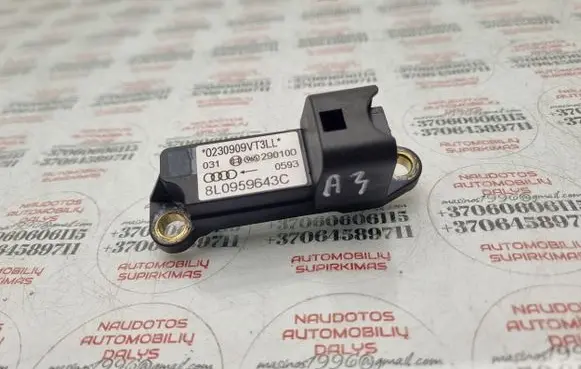 Audi A3 S3 8L Airbag deployment crash/impact sensor 8L0959643C