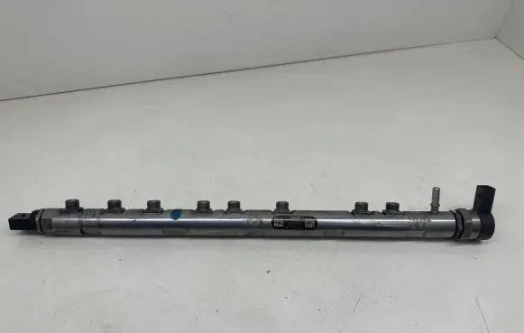 BMW 5 F10 F11 Fuel main line pipe 7805423 002789L2 0445216036