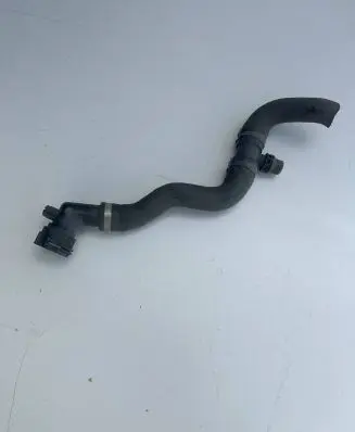 Audi A4 S4 B9 Engine coolant pipe/hose 8W011293H