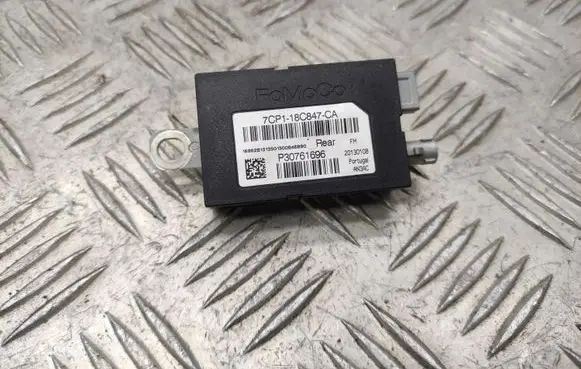 Ford C-MAX II Aerial antenna amplifier 7CP118C847CA