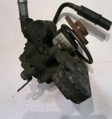 BMW 3 E90 E91 Power steering pump 678883803