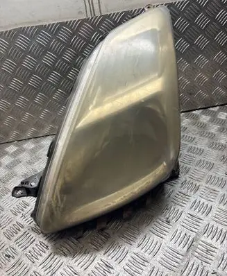 Toyota Prius (NHW20) Headlight/headlamp