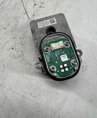 Mercedes-Benz C W205 LED ballast control module 1305715284