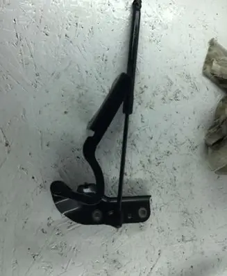 Chevrolet Camaro Tailgate/trunk/boot hinge
