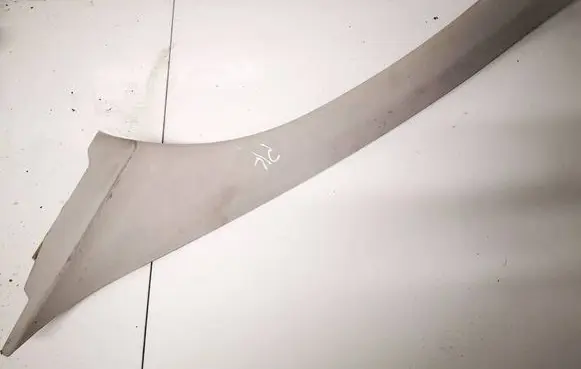 Citroen C3 (C) pillar trim 9683335477 631150072
