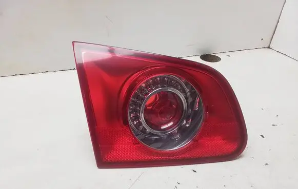 Volkswagen PASSAT B6 Tailgate rear/tail lights 3C9945093