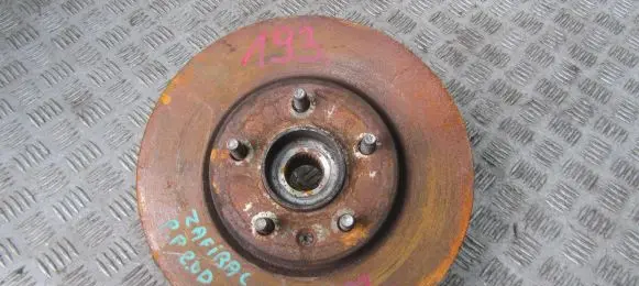 Opel Zafira C Front wheel hub spindle knuckle